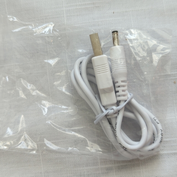 Solo Mio Sonic Dermal Cleanser Exfoliator Brush, New in Box, EBN-1211 - Picture 2 of 6